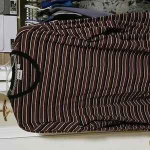 Black maroon and white striped vans long sleeve t shirt large